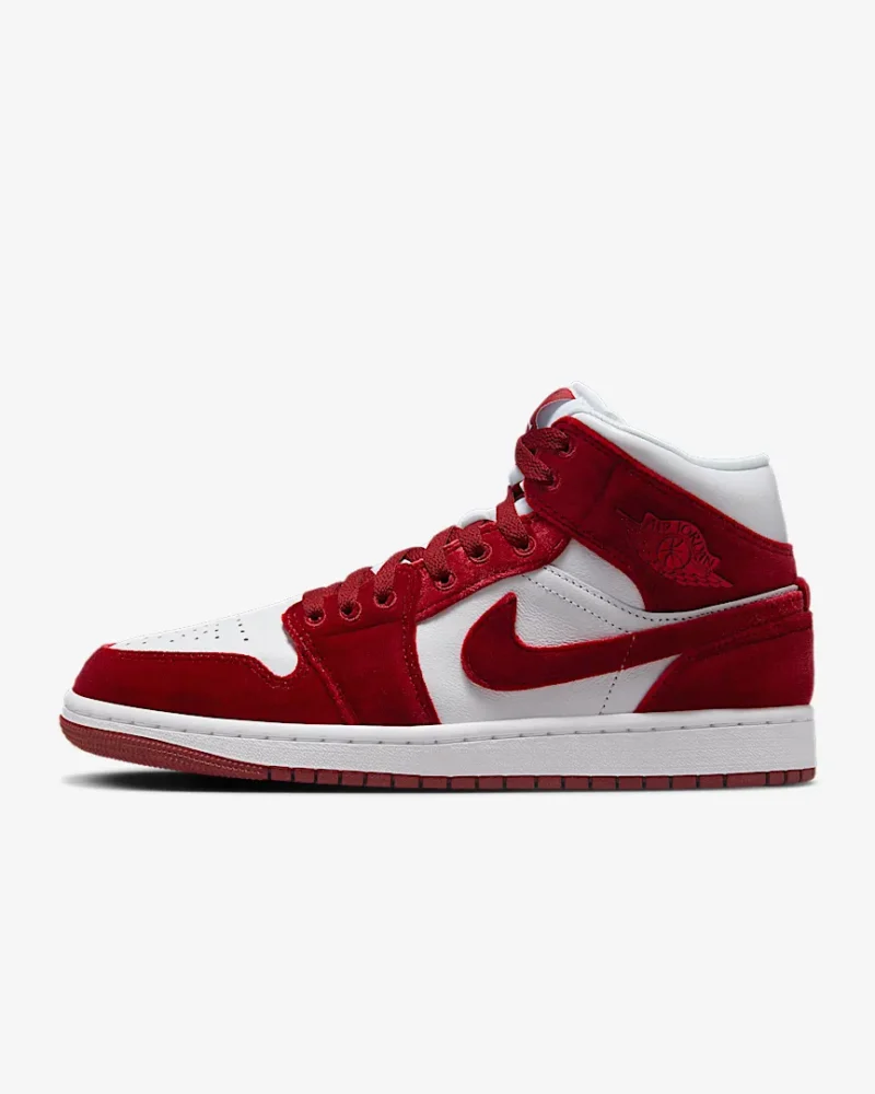 Air Jordan 1 Mid SE