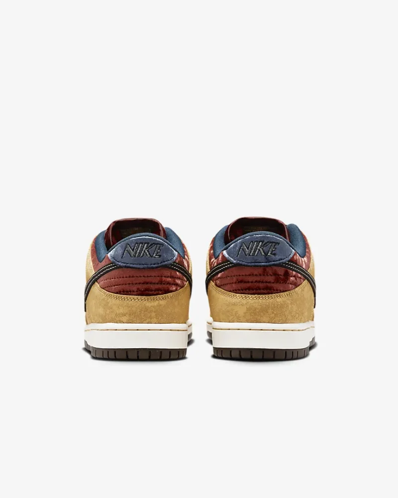 Nike SB Dunk Low Pro - Image 4